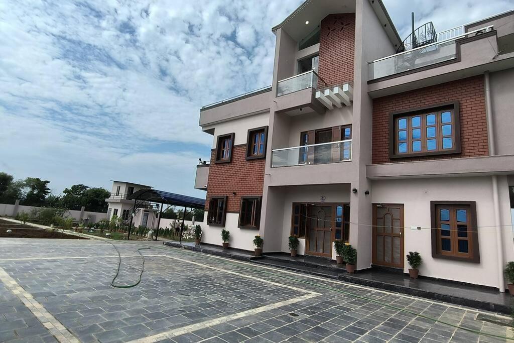 2Bhk Rental Apartment Bharatpur  Exterior photo