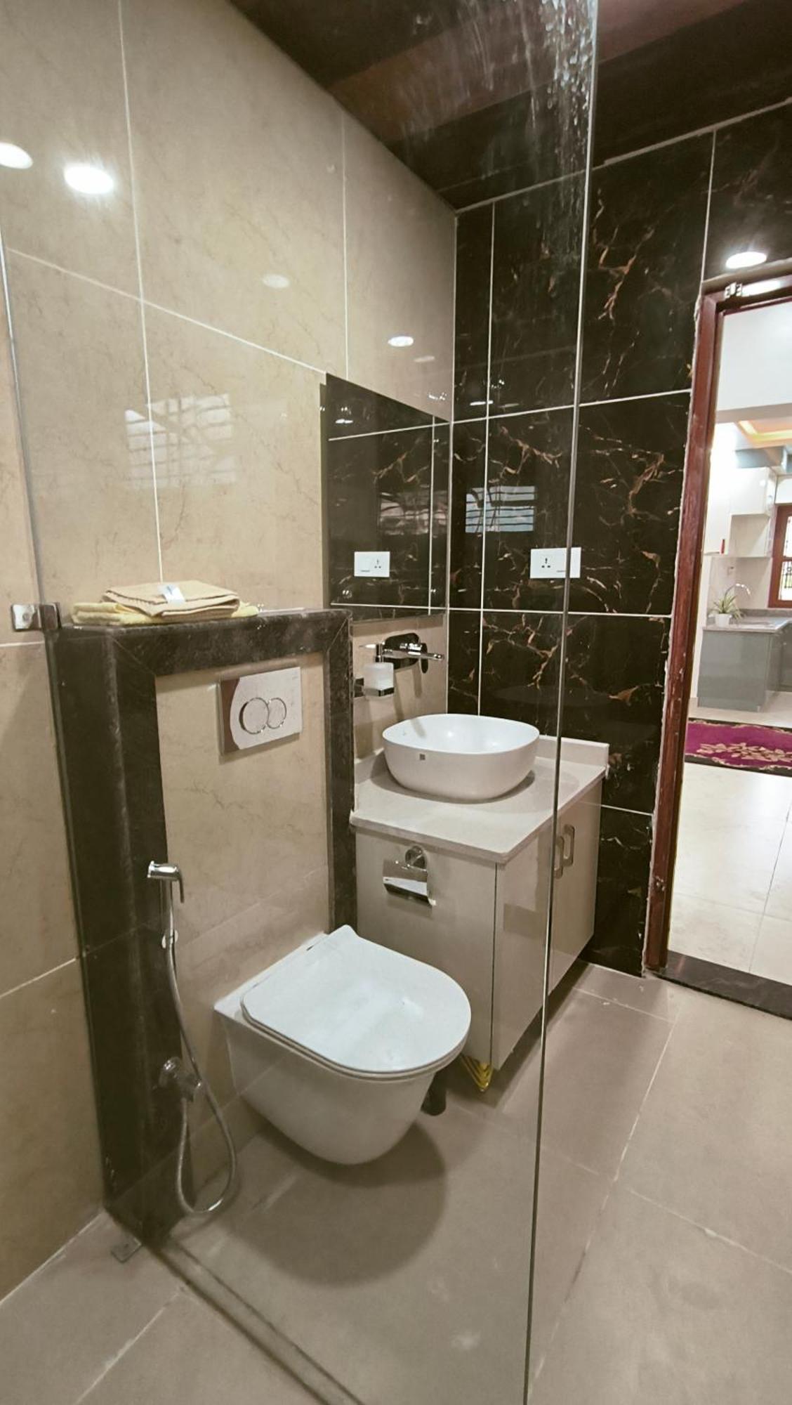 2Bhk Rental Apartment Bharatpur  Exterior photo